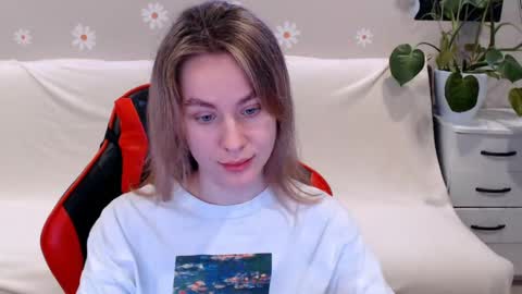 Snapshot of baby_kitte chatting on March 3, 4:36 am baby_kitte online show from March 3, 4:36 am