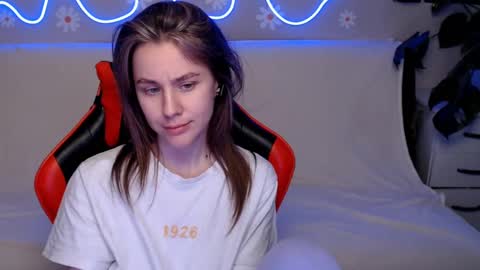 Snapshot of baby_kitte chatting on March 12, 7:13 am baby_kitte online show from March 12, 7:13 am