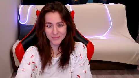 Snapshot of baby_kitte chatting on December 31, 6:16 am baby_kitte online show from December 31, 6:16 am