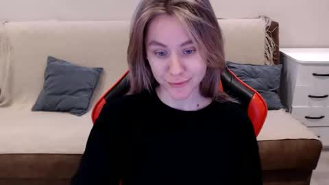 Snapshot of baby_kitte chatting on January 21, 5:49 am baby_kitte online show from January 21, 5:49 am