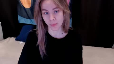 Snapshot of baby_kitte chatting on January 21, 2:43 am baby_kitte online show from January 21, 2:43 am