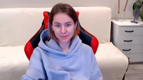 Snapshot of baby_kitte chatting on January 13, 6:27 am baby_kitte online show from January 13, 6:27 am