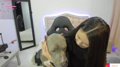 Dulce  Stefa  online show from March 1, 12:59 am