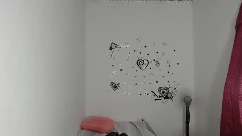 Snapshot of baby_violeta chatting on February 25, 1:52 am violetta online show from February 25, 1:52 am