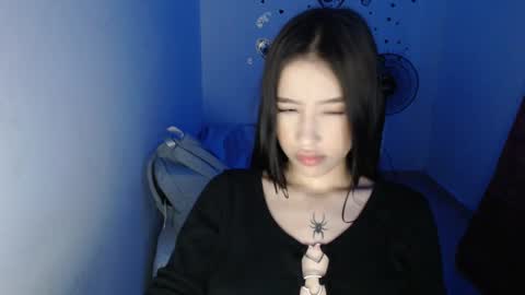Snapshot of baby_violeta chatting on January 30, 1:55 am violetta online show from January 30, 1:55 am