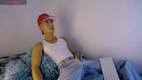 babyandy_x online show from November 29, 6:59 pm