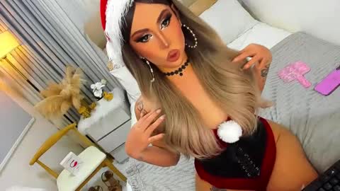 Snapshot of babygoddess4u chatting on December 26, 1:43 pm ASK ME IN PM online show from December 26, 1:43 pm