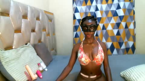 jamie online show from June 10, 9:02 pm
