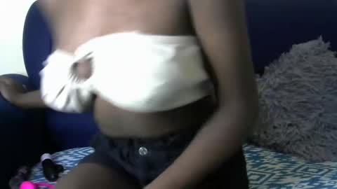 babysl0909 online show from March 9, 8:42 pm