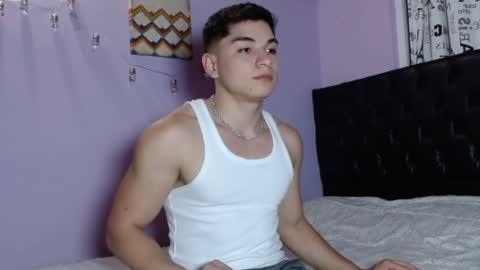 Hey Im Zayn good to see u here online show from November 9, 10:56 pm