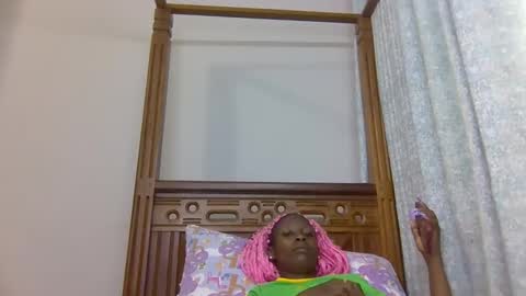 babytylerr online show from November 30, 9:38 am