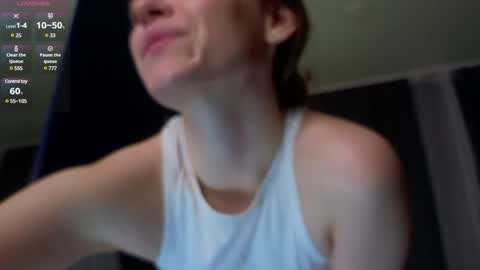 Snapshot of babyyli chatting on January 6, 6:31 pm Chloe online show from January 6, 6:31 pm