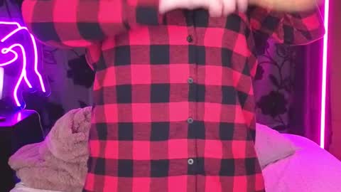 Ava online show from January 8, 3:12 am