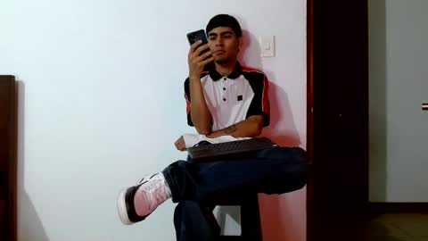 Snapshot of bad_bitch777 chatting on December 30, 8:04 pm Vanessa and Cash Master online show from December 30, 8:04 pm