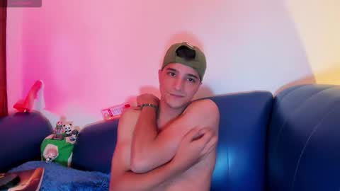 bad_boy_21_ online show from March 13, 12:25 am