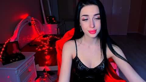 Snapshot of bad_desire chatting on January 29, 10:05 am Miss Desire...do you remember online show from January 29, 10:05 am
