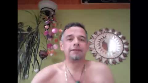 Snapshot of badboy2406 chatting on February 26, 9:12 am badboy2406 online show from February 26, 9:12 am