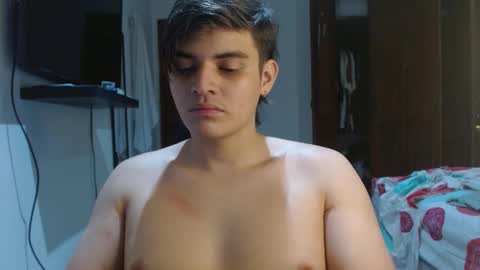 badbunny_69_ online show from January 17, 7:29 am