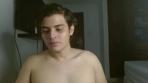 badbunny_69_ online show from February 21, 5:49 pm