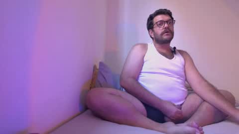 Baddaddybrazil online show from November 7, 8:33 pm