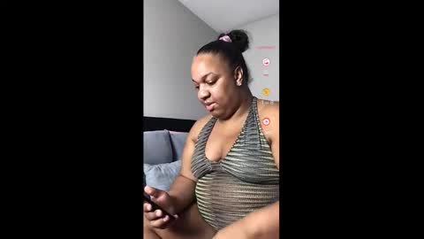 Badgirlbritt your favorite girl  online show from February 3, 6:23 pm