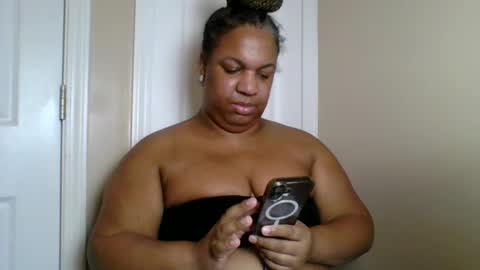 Badgirlbritt your favorite girl  online show from December 16, 12:51 am