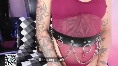        Please help me to reach 100 thumbs up online show from March 24, 9:43 pm