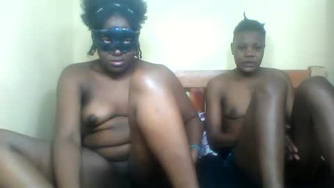 bads_hornies online show from February 21, 6:38 am