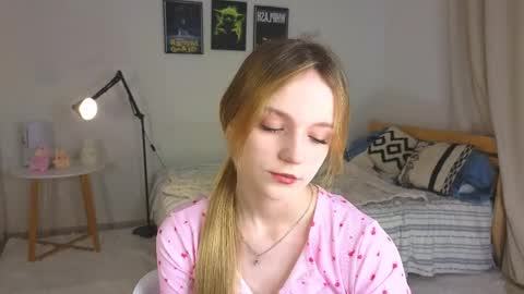 Kate online show from June 5, 4:12 pm
