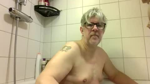 baggelina75 online show from March 1, 1:59 pm