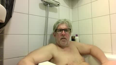 baggelina75 online show from April 23, 7:59 pm