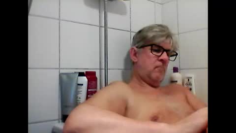 baggelina75 online show from January 27, 7:13 pm