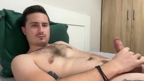 Snapshot of bagvag0 chatting on December 6, 8:12 pm bagvag0 online show from December 6, 8:12 pm