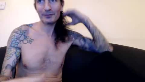 Bailey online show from February 5, 12:25 am