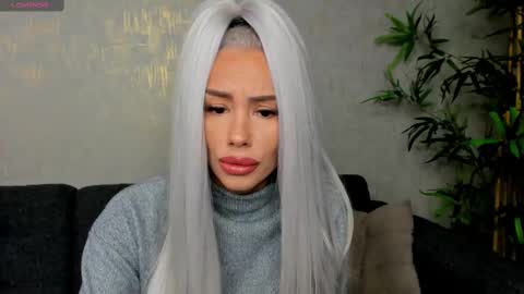 bailey_rush online show from March 10, 12:17 pm