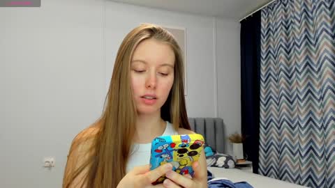 Kira online show from January 12, 6:48 pm