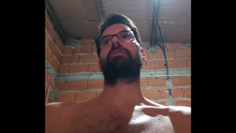 Ezequiel online show from February 23, 1:30 am