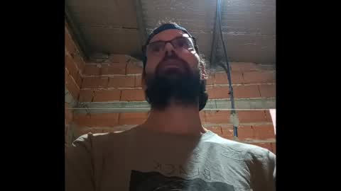 Ezequiel online show from October 16, 2:22 am