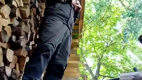 bananek online show from October 5, 8:45 am