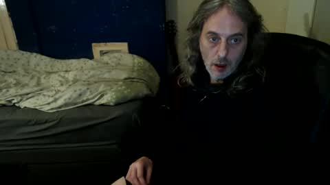 bangintoleather online show from April 19, 1:50 am