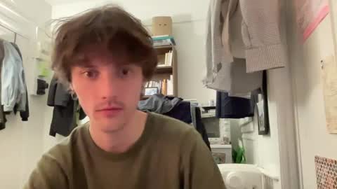 baptisteriviere online show from February 5, 9:50 pm