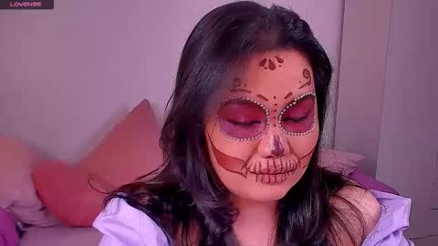 Barbie Kim online show from October 31, 8:20 pm