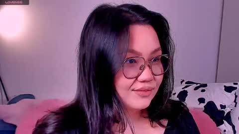 Barbie Kim online show from April 8, 10:18 am