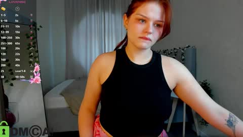 barbara_dunnn online show from February 27, 9:24 am