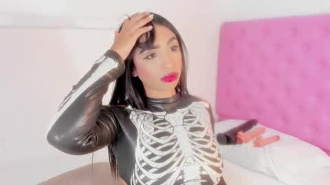 Barbie Hills online show from October 15, 11:59 pm