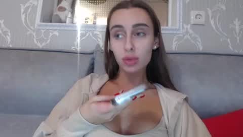 Kate online show from September 27, 2:59 pm