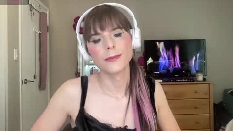 barbieaphelion online show from February 20, 7:52 pm