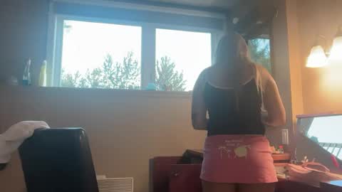 Barbiejl online show from August 6, 11:36 pm