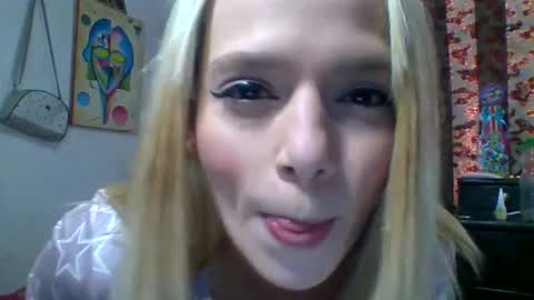 Snapshot of barby_88 chatting on September 13, 9:50 pm barby online show from September 13, 9:50 pm