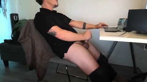 bardamu333333 online show from October 30, 12:00 am